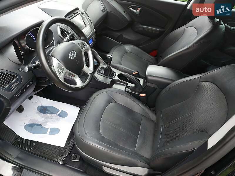 Позашляховик / Кросовер Hyundai ix35 2015 в Рівному