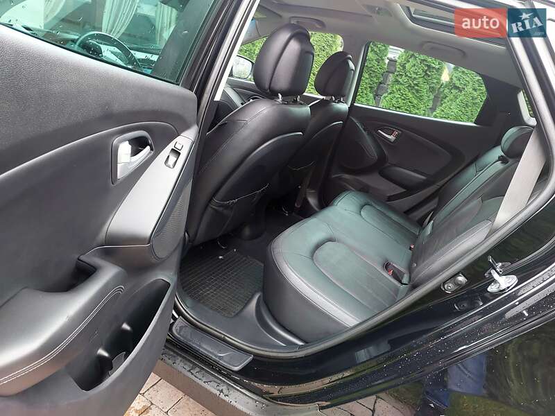 Позашляховик / Кросовер Hyundai ix35 2015 в Рівному