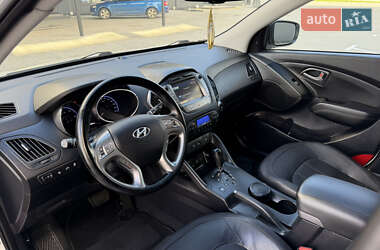 Внедорожник / Кроссовер Hyundai ix35 2014 в 