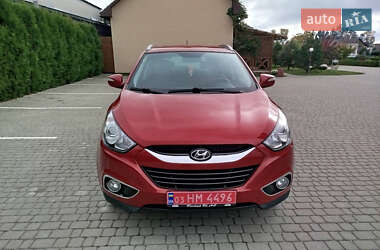 Внедорожник / Кроссовер Hyundai ix35 2011 в 