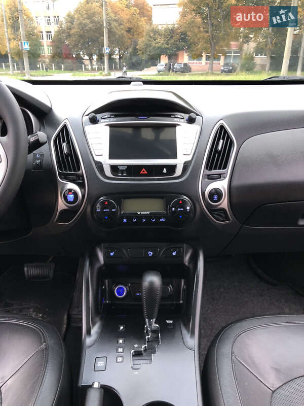 Позашляховик / Кросовер Hyundai ix35 2013 в Рівному