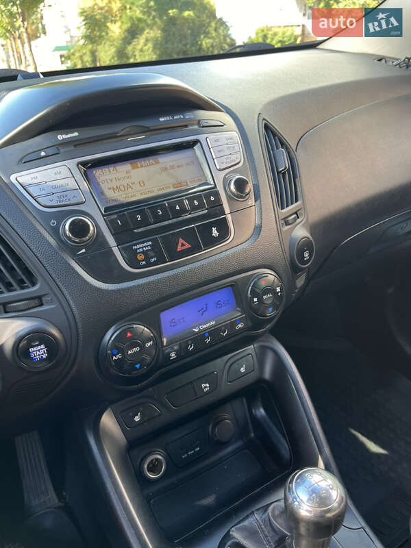 Внедорожник / Кроссовер Hyundai ix35 2010 в Кременчуге фото 8 Внедорожник / Кроссовер Hyundai ix35 2010 в Кременчуге
