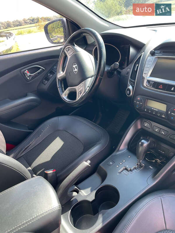 Позашляховик / Кросовер Hyundai ix35 2012 в Жидачові