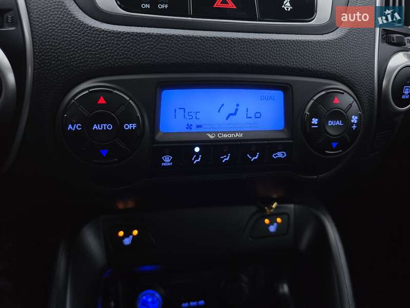 Внедорожник / Кроссовер Hyundai ix35 2012 в Калуше