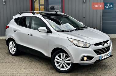 Внедорожник / Кроссовер Hyundai ix35 2012 в 