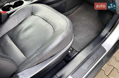 Внедорожник / Кроссовер Hyundai ix35 2012 в 