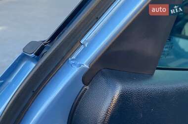 Внедорожник / Кроссовер Hyundai ix35 2012 в 