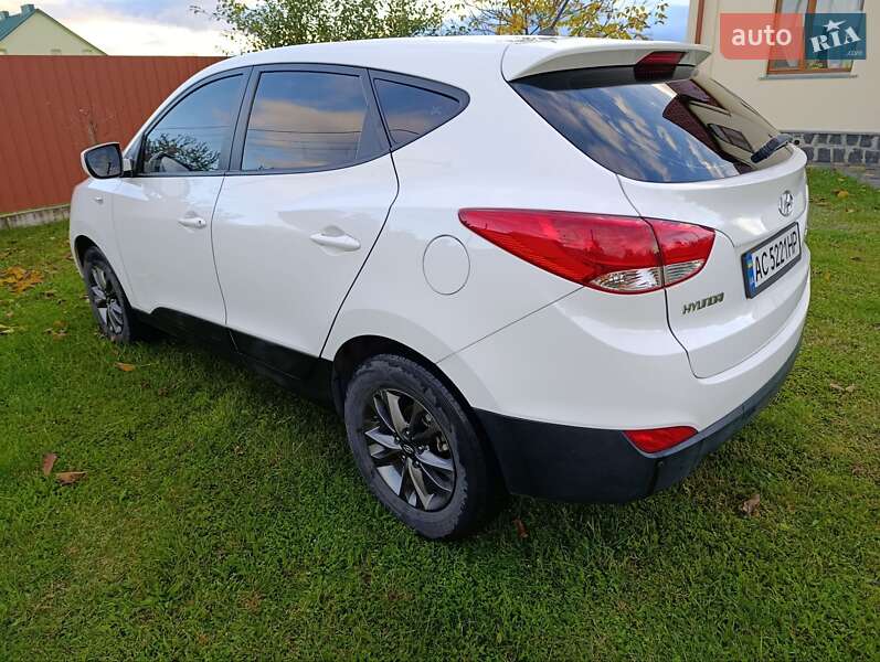Внедорожник / Кроссовер Hyundai ix35 2014 в Луцке