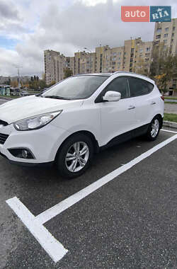 Позашляховик / Кросовер Hyundai ix35 2012 в Києві