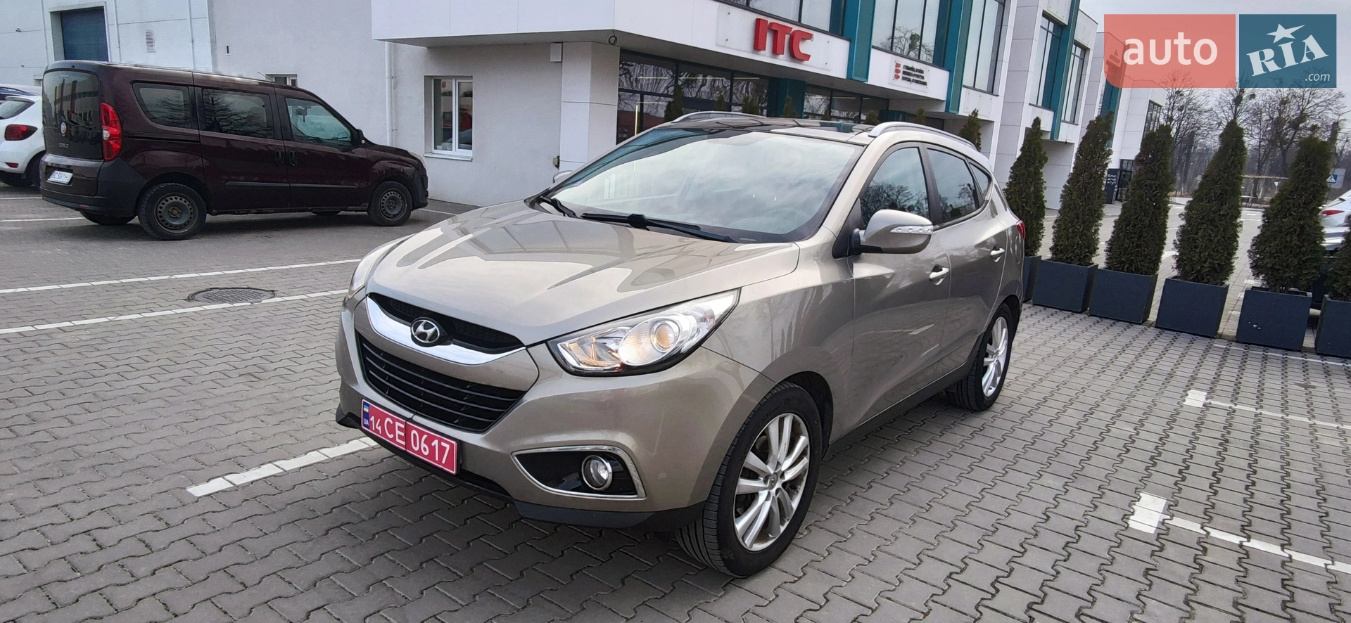 2011 Hyundai ix35 - мініатюра 2