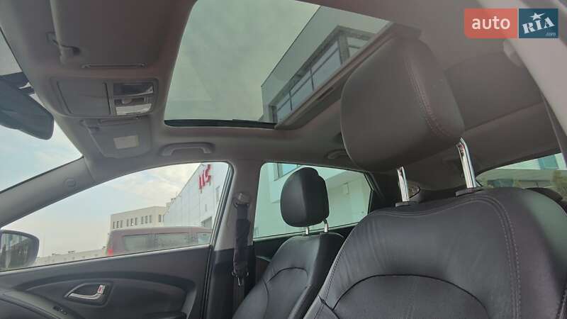 Внедорожник / Кроссовер Hyundai ix35 2011 в Львове