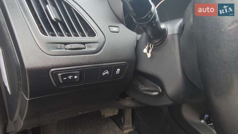 Внедорожник / Кроссовер Hyundai ix35 2011 в Львове