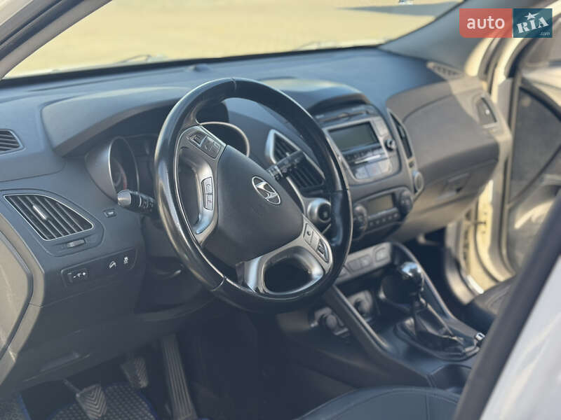 Внедорожник / Кроссовер Hyundai ix35 2012 в Ровно фото 19 Внедорожник / Кроссовер Hyundai ix35 2012 в Ровно