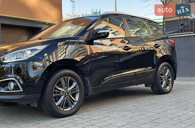 Внедорожник / Кроссовер Hyundai ix35 2014 в 