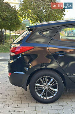 Внедорожник / Кроссовер Hyundai ix35 2014 в 
