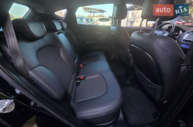 Внедорожник / Кроссовер Hyundai ix35 2013 в 