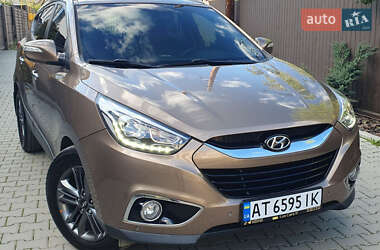 Внедорожник / Кроссовер Hyundai ix35 2013 в 