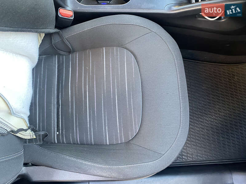 Позашляховик / Кросовер Hyundai ix35 2014 в Івано-Франківську