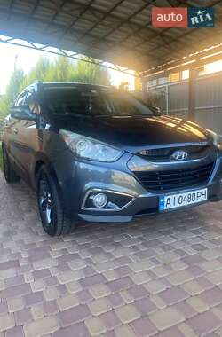 Внедорожник / Кроссовер Hyundai ix35 2011 в 