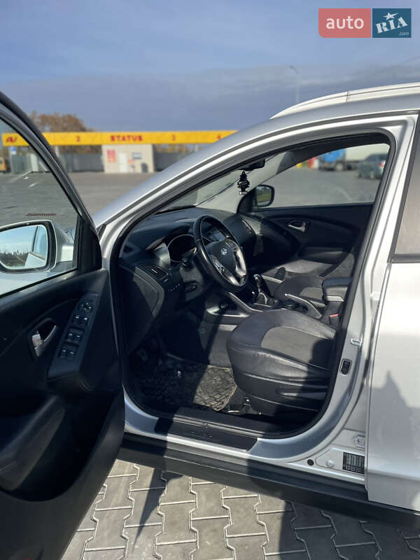 Внедорожник / Кроссовер Hyundai ix35 2013 в Луцке фото 13 Внедорожник / Кроссовер Hyundai ix35 2013 в Луцке