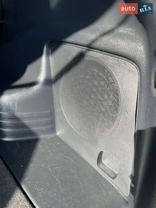 Внедорожник / Кроссовер Hyundai ix35 2013 в Луцке фото 24 Внедорожник / Кроссовер Hyundai ix35 2013 в Луцке