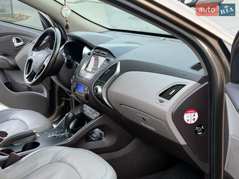 Позашляховик / Кросовер Hyundai ix35 2015 в Одесі