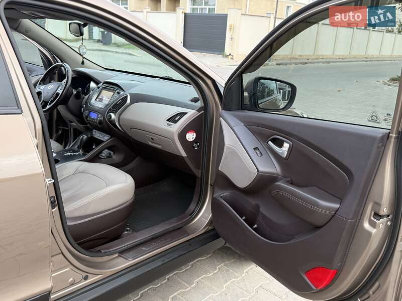 Позашляховик / Кросовер Hyundai ix35 2015 в Одесі