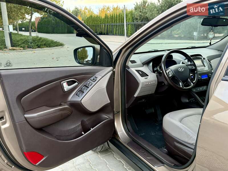 Позашляховик / Кросовер Hyundai ix35 2015 в Одесі