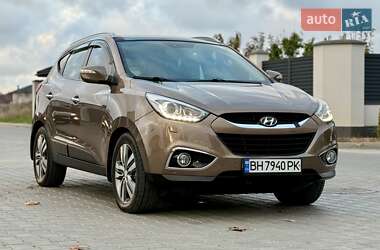Внедорожник / Кроссовер Hyundai ix35 2015 в 