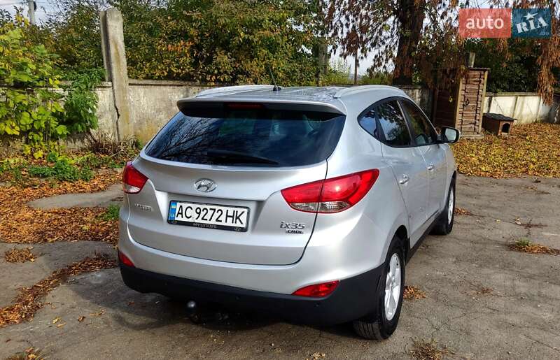 Внедорожник / Кроссовер Hyundai ix35 2010 в Ровно