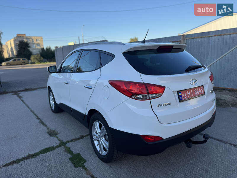 Позашляховик / Кросовер Hyundai ix35 2011 в Рівному