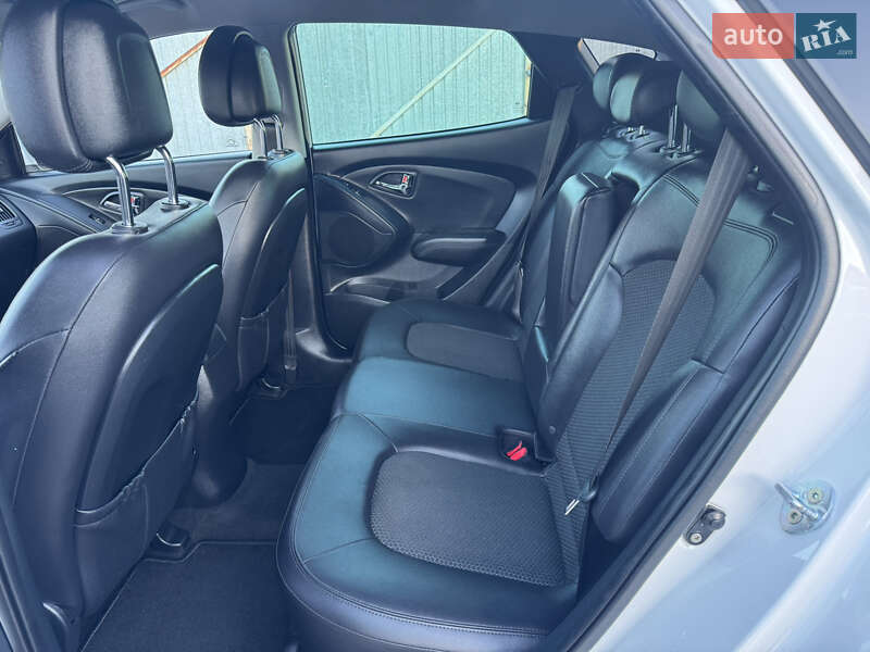 Позашляховик / Кросовер Hyundai ix35 2011 в Рівному
