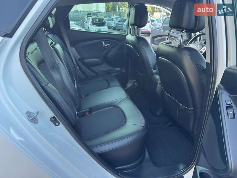 Позашляховик / Кросовер Hyundai ix35 2011 в Рівному