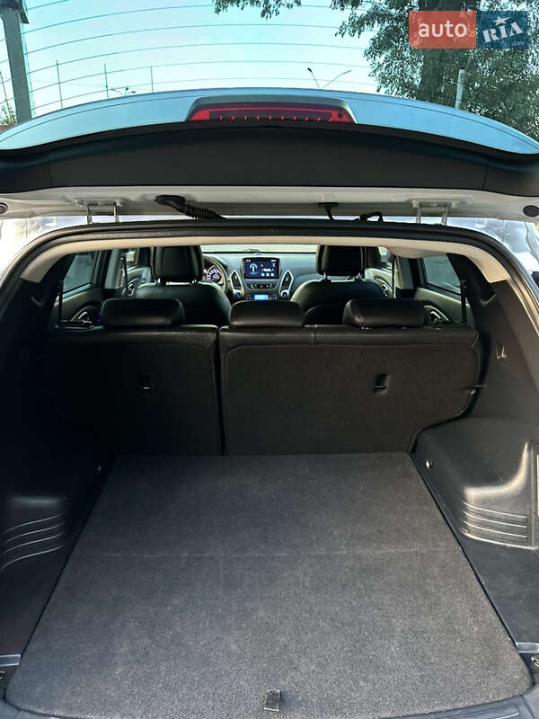 Позашляховик / Кросовер Hyundai ix35 2012 в Одесі