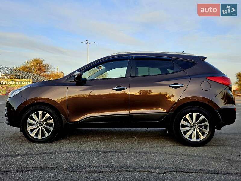Внедорожник / Кроссовер Hyundai ix35 2013 в Днепре
