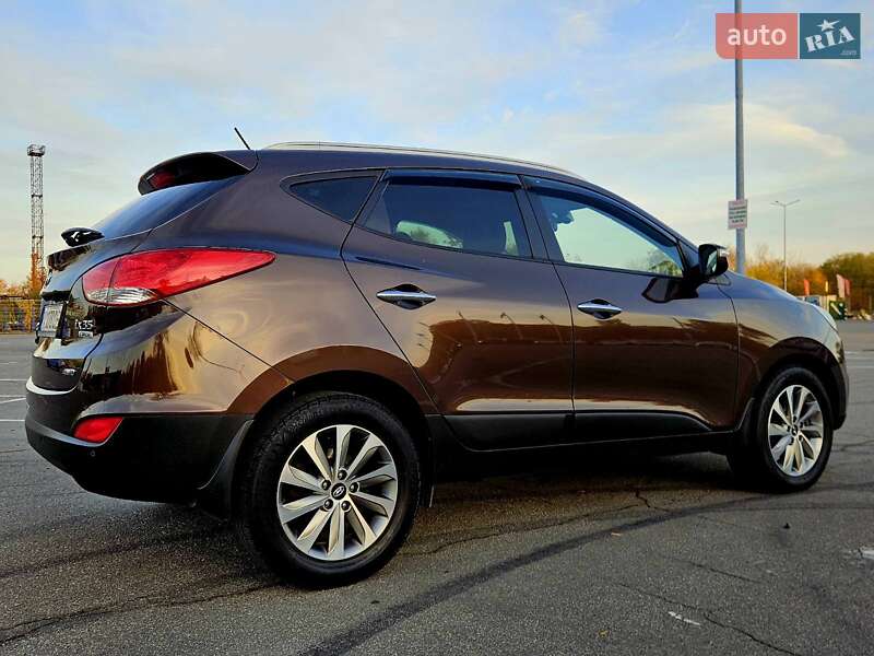 Внедорожник / Кроссовер Hyundai ix35 2013 в Днепре