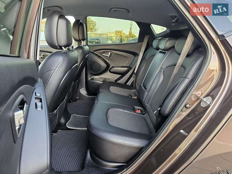 Внедорожник / Кроссовер Hyundai ix35 2013 в Днепре