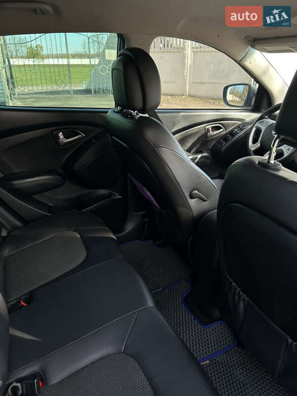 Внедорожник / Кроссовер Hyundai ix35 2011 в Теплике фото 12 Внедорожник / Кроссовер Hyundai ix35 2011 в Теплике
