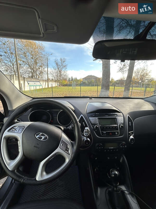 Внедорожник / Кроссовер Hyundai ix35 2011 в Теплике фото 15 Внедорожник / Кроссовер Hyundai ix35 2011 в Теплике