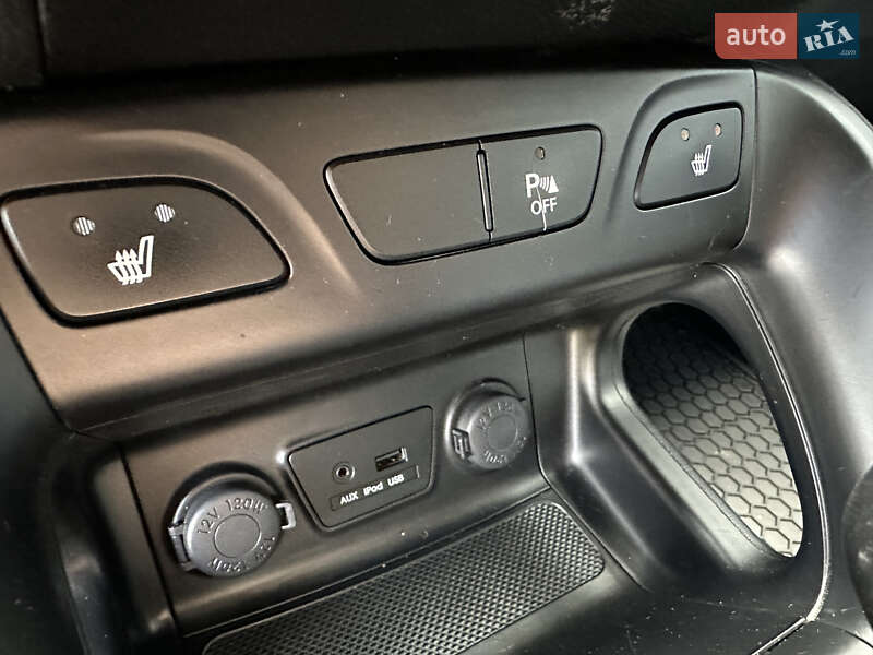 Внедорожник / Кроссовер Hyundai ix35 2011 в Львове