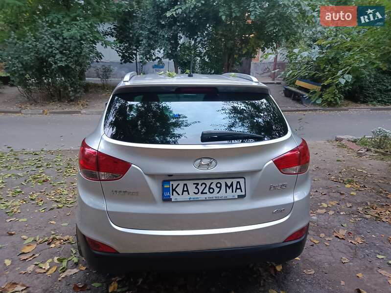 Внедорожник / Кроссовер Hyundai ix35 2010 в Запорожье фото 5 Внедорожник / Кроссовер Hyundai ix35 2010 в Запорожье