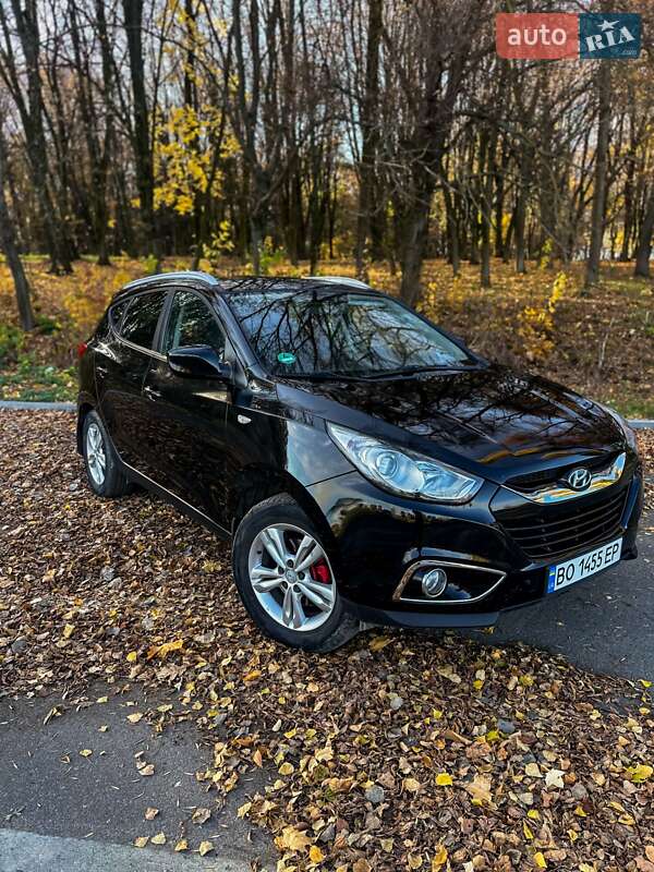 Внедорожник / Кроссовер Hyundai ix35 2011 в Бурштыне