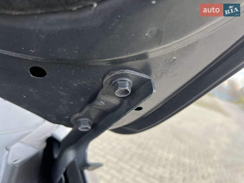 Внедорожник / Кроссовер Hyundai ix35 2010 в Ивано-Франковске фото 92 Внедорожник / Кроссовер Hyundai ix35 2010 в Ивано-Франковске