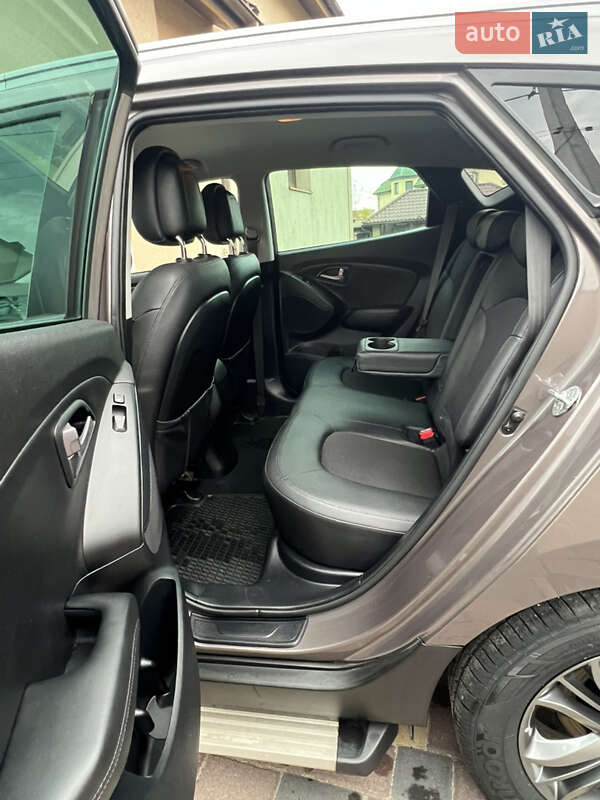 Внедорожник / Кроссовер Hyundai ix35 2015 в Львове