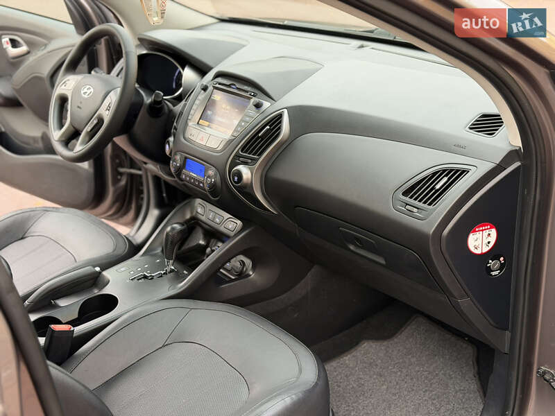 Внедорожник / Кроссовер Hyundai ix35 2014 в Ровно