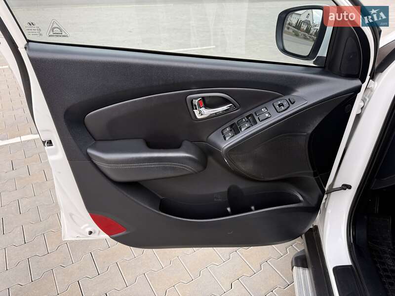 Внедорожник / Кроссовер Hyundai ix35 2012 в Черновцах фото 22 Внедорожник / Кроссовер Hyundai ix35 2012 в Черновцах