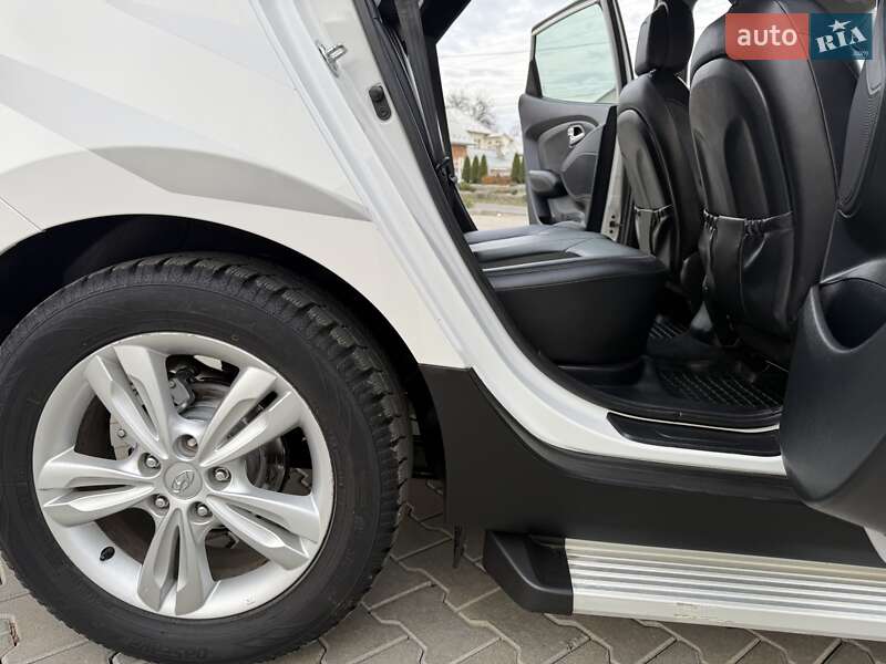 Внедорожник / Кроссовер Hyundai ix35 2012 в Черновцах фото 42 Внедорожник / Кроссовер Hyundai ix35 2012 в Черновцах