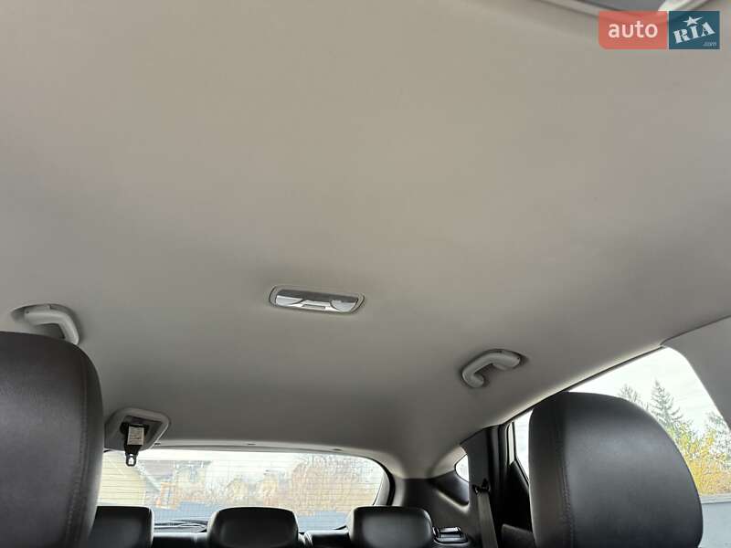 Внедорожник / Кроссовер Hyundai ix35 2012 в Черновцах фото 59 Внедорожник / Кроссовер Hyundai ix35 2012 в Черновцах