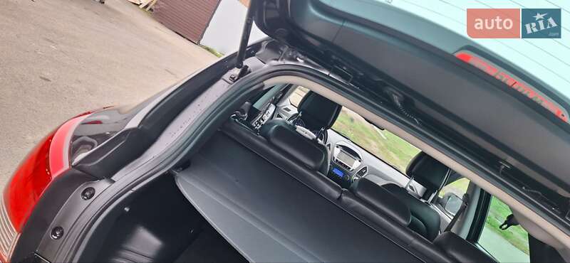 Внедорожник / Кроссовер Hyundai ix35 2014 в Новоархангельске