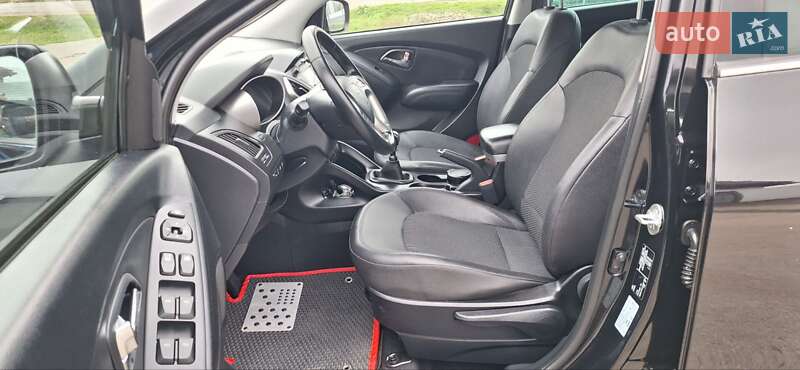 Внедорожник / Кроссовер Hyundai ix35 2014 в Новоархангельске